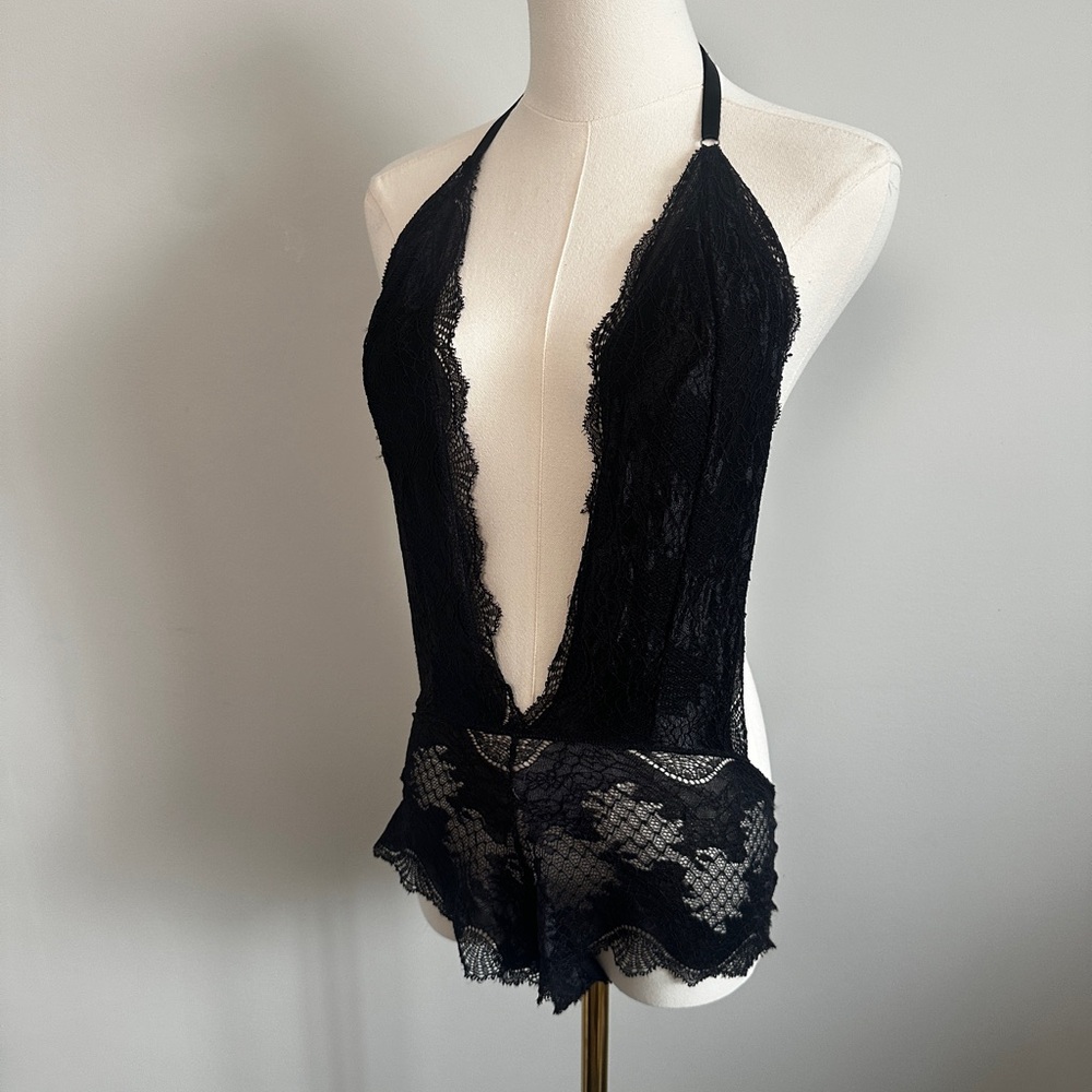 Elegant Black Lace Backless Halter Teddy body suit
